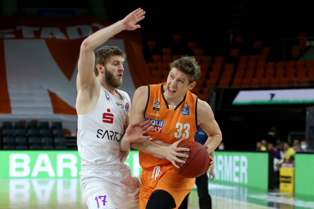 争取佳绩 争取佳绩