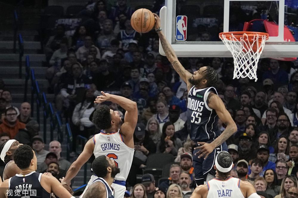 足球在进攻 足球在进攻